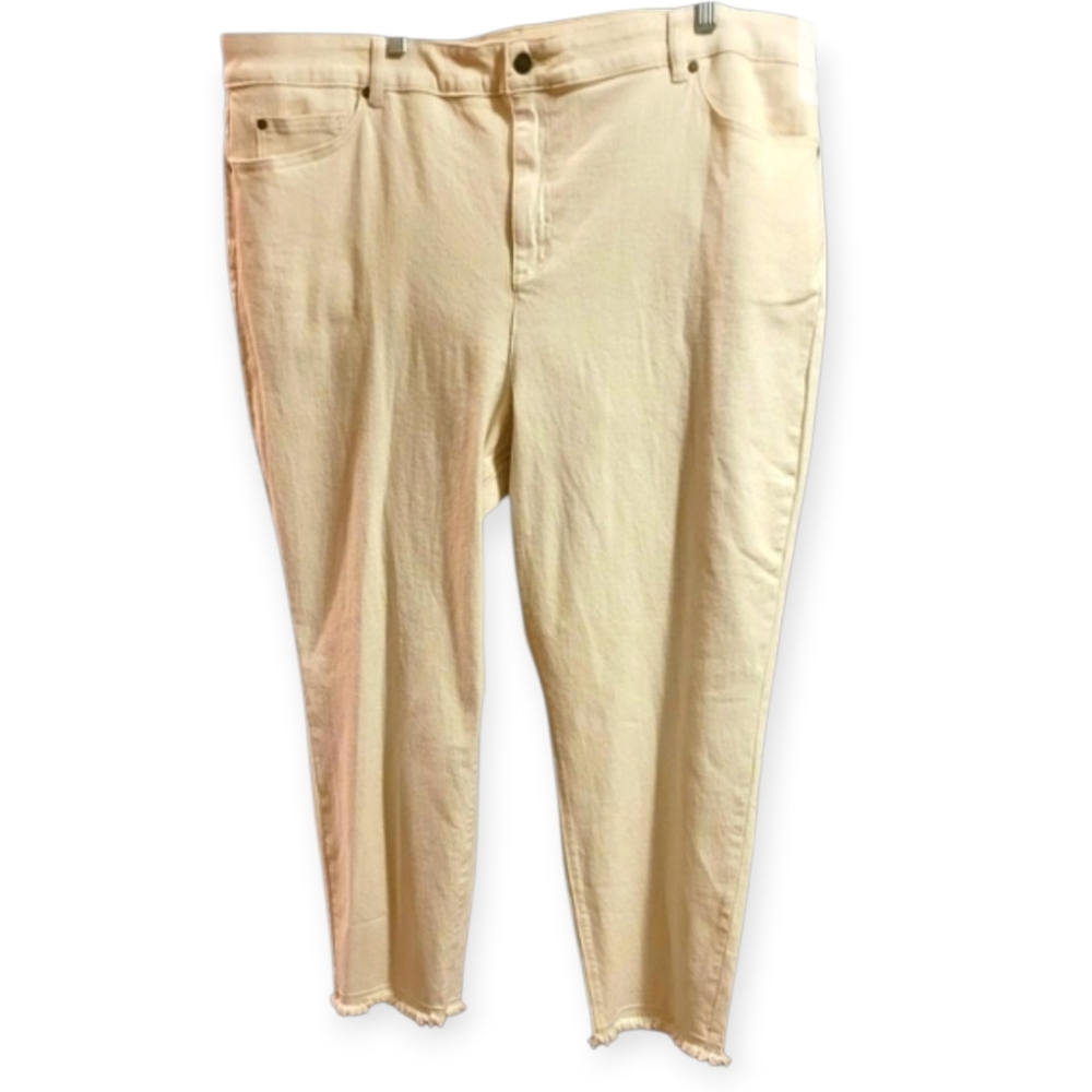 Vince Camuto Women's Ankle Jeans in Cream Size 24W NWT Waist 46 In 35